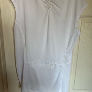 Athleta White Short Sleeve Tee
